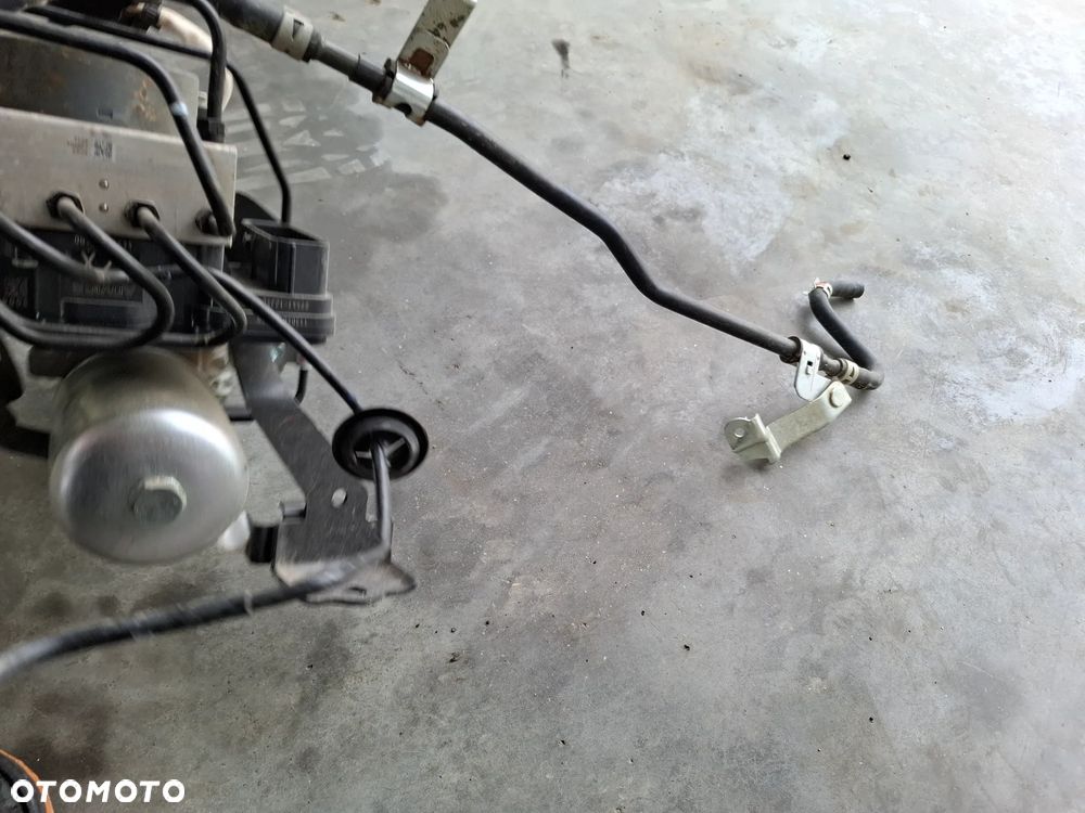 Pompa hamulcowa pompa abs corolla e21 - 4