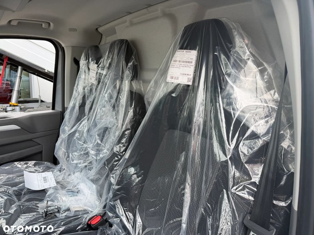 Volkswagen Transporter T7 - 10