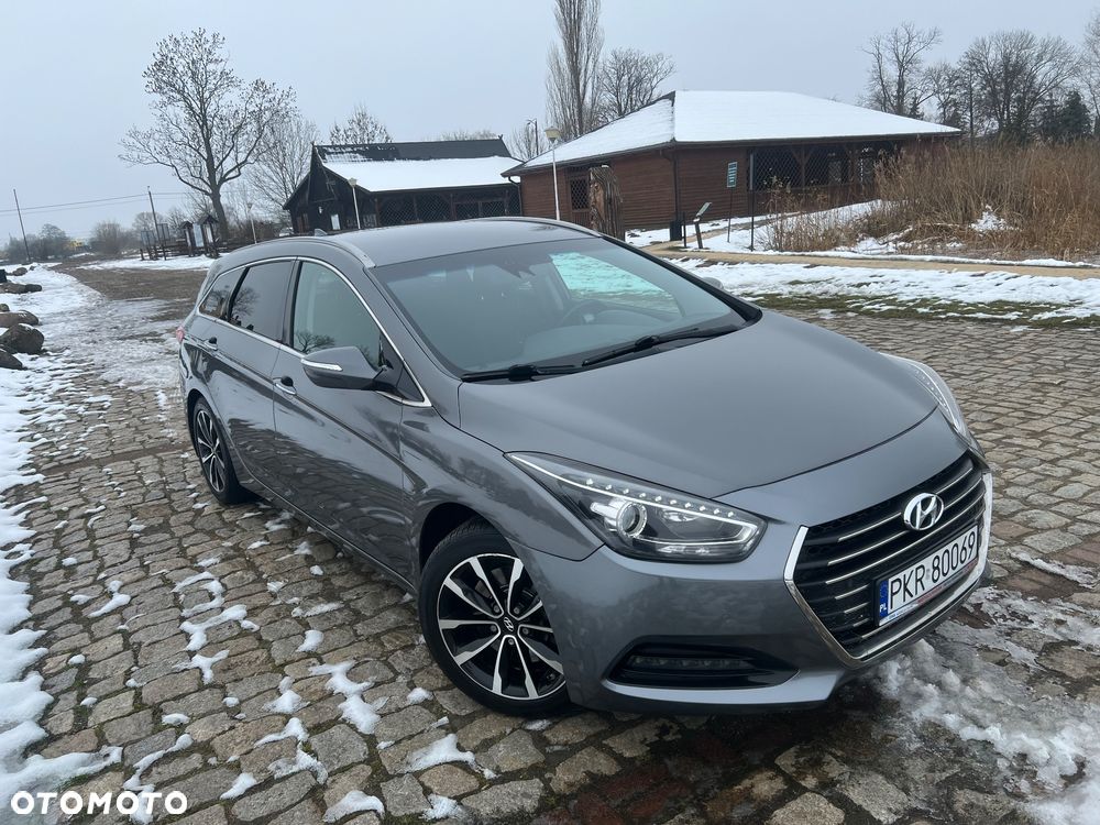 Hyundai i40 Kombi blue 1.7 CRDi DCT Premium - 28