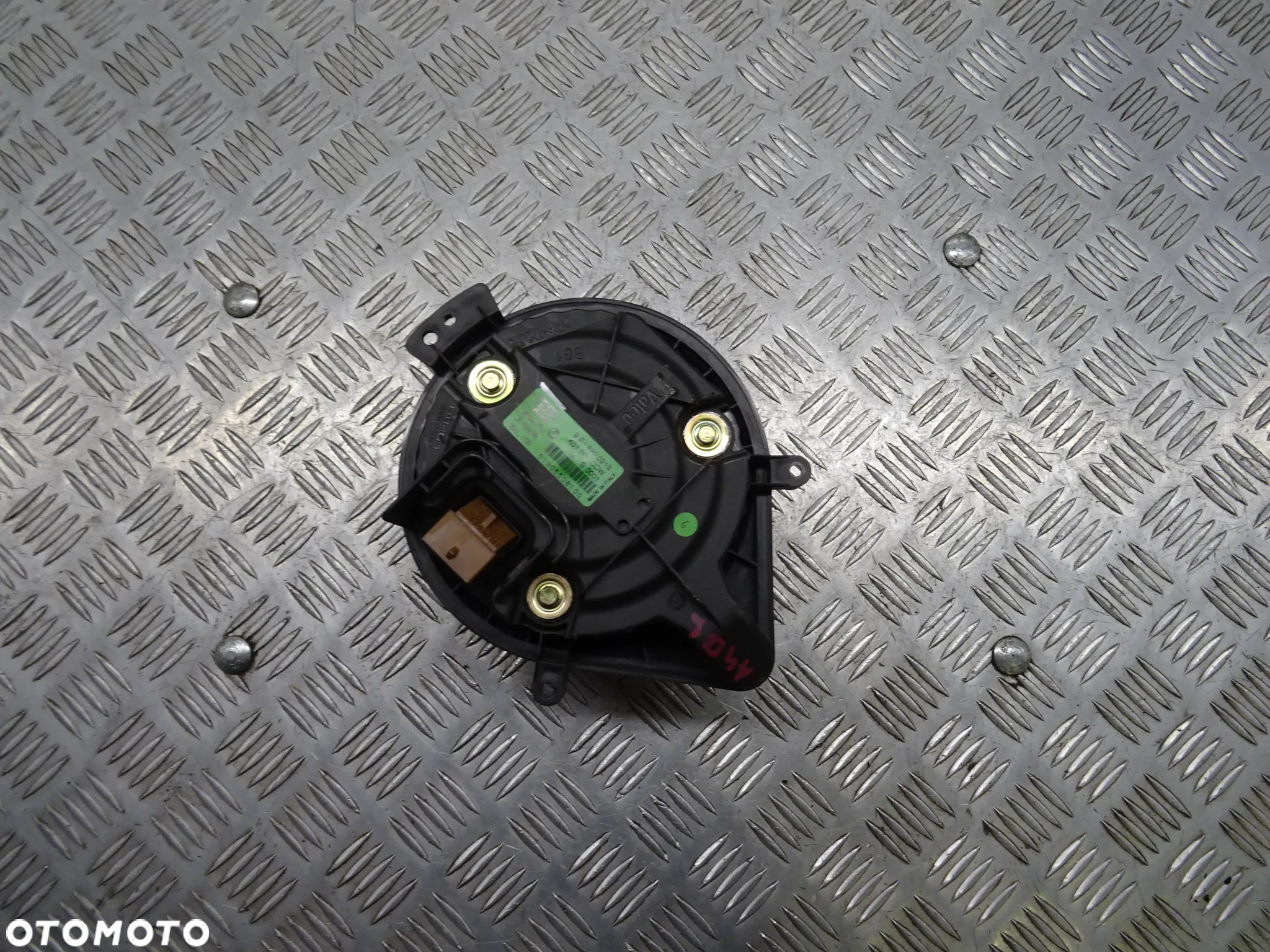 AUDI A4 B6 00-06 2.0B NAGRZEWNICA 8E1820021B - 7
