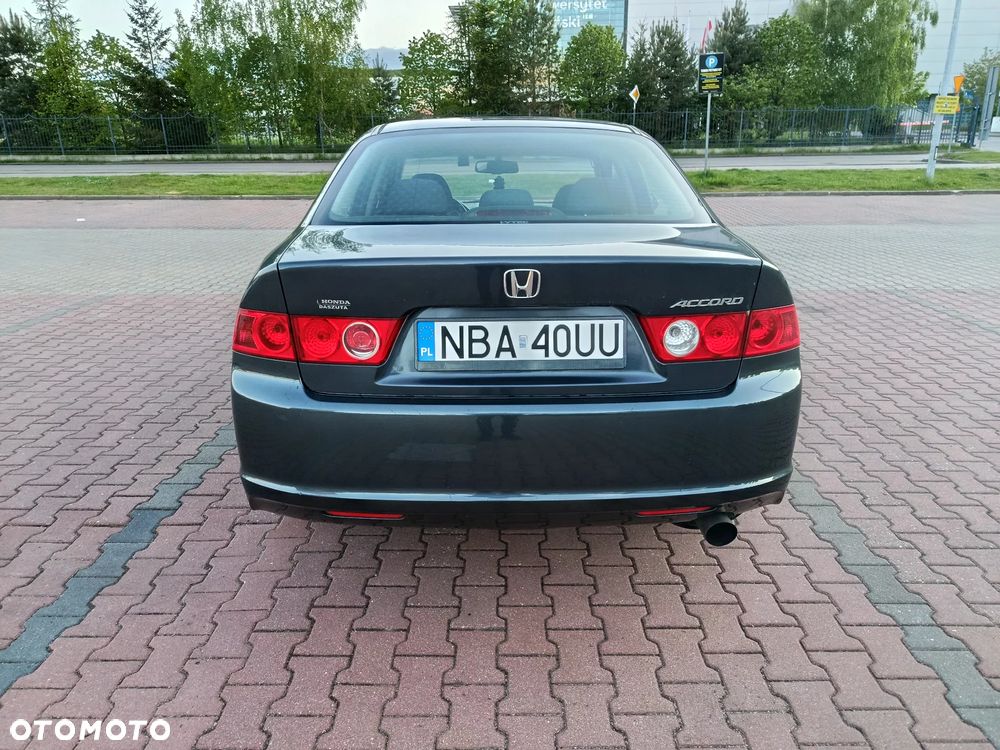 Honda Accord 2.0 Executive - 3