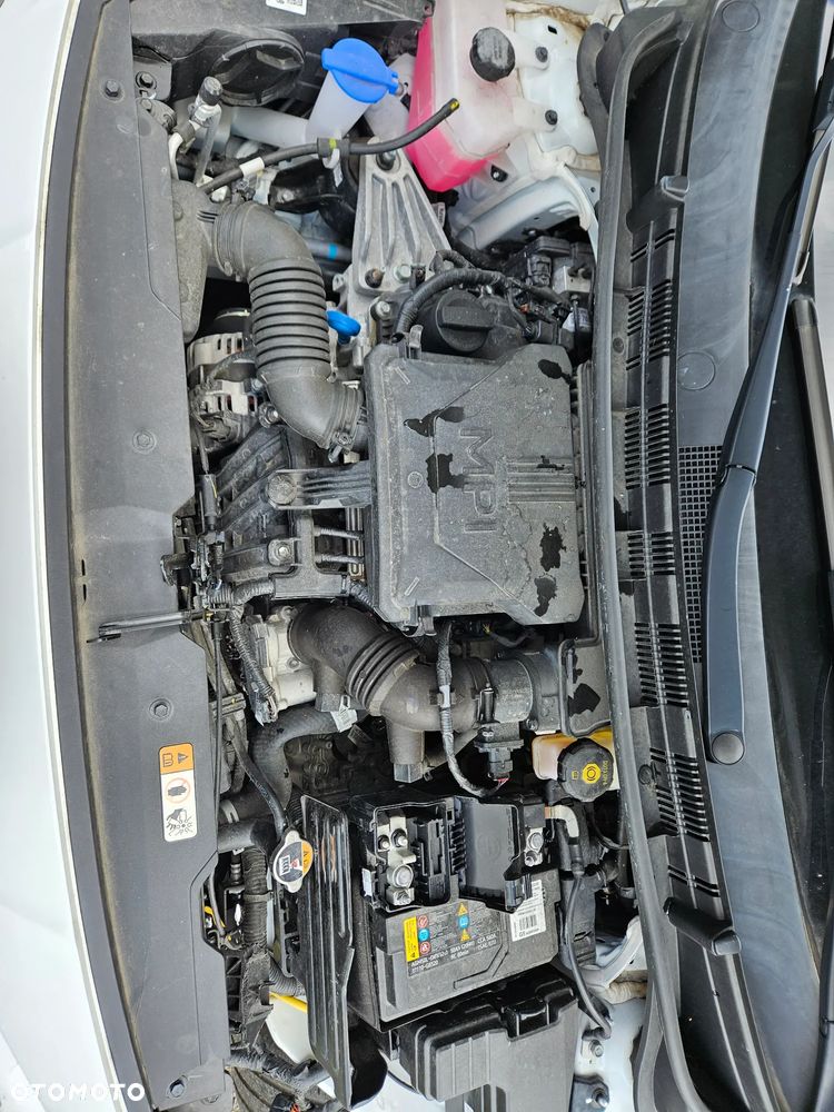 Hyundai i10 1.0 BlueDrive Comfort - 7