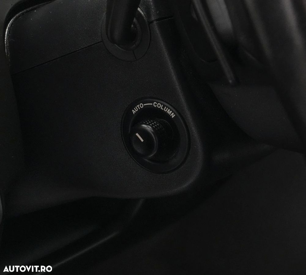 Jaguar XF 2.2D Premium Luxury - 24