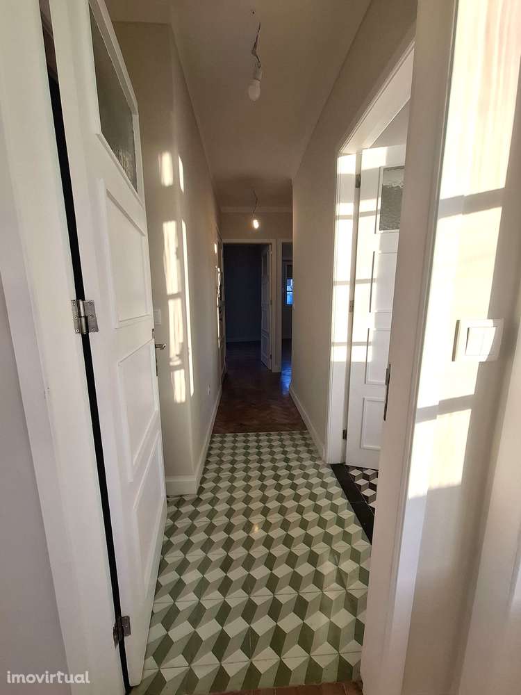 Apartamento T2 com varanda em Paranhos - Grande imagem: 3/15
