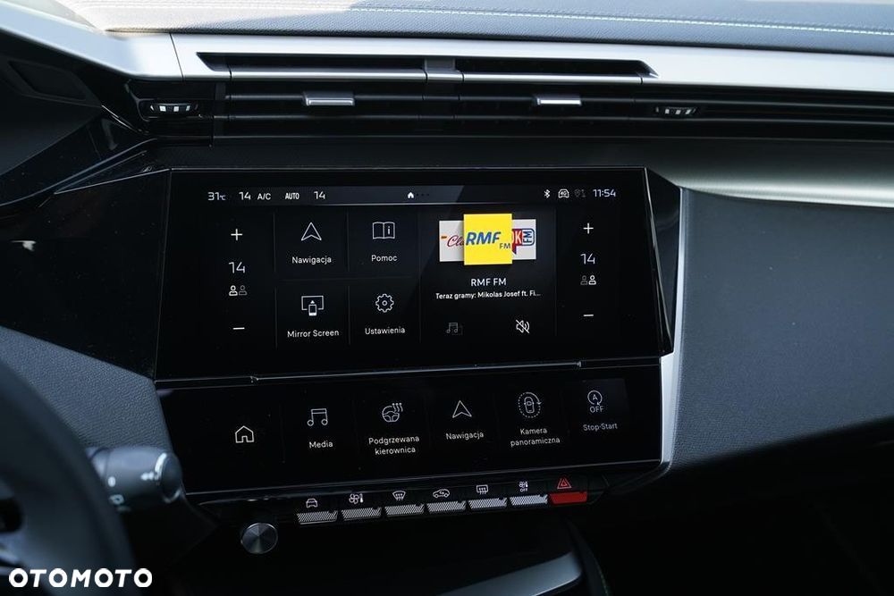 Peugeot 308 1.2 mHEV GT S&S e-DCS6 - 18