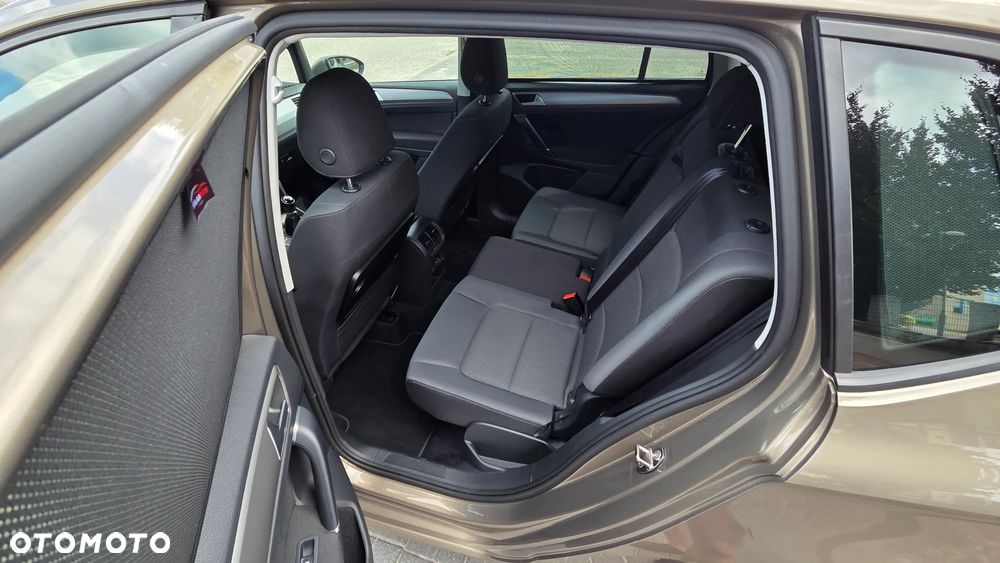 Volkswagen Golf 2.0 TDI (BlueMotion Technology) Comfortline - 26