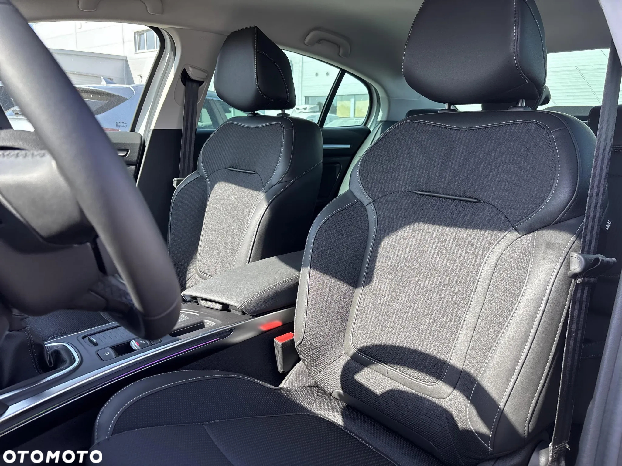 Renault Megane 1.3 TCe FAP Techno - 11