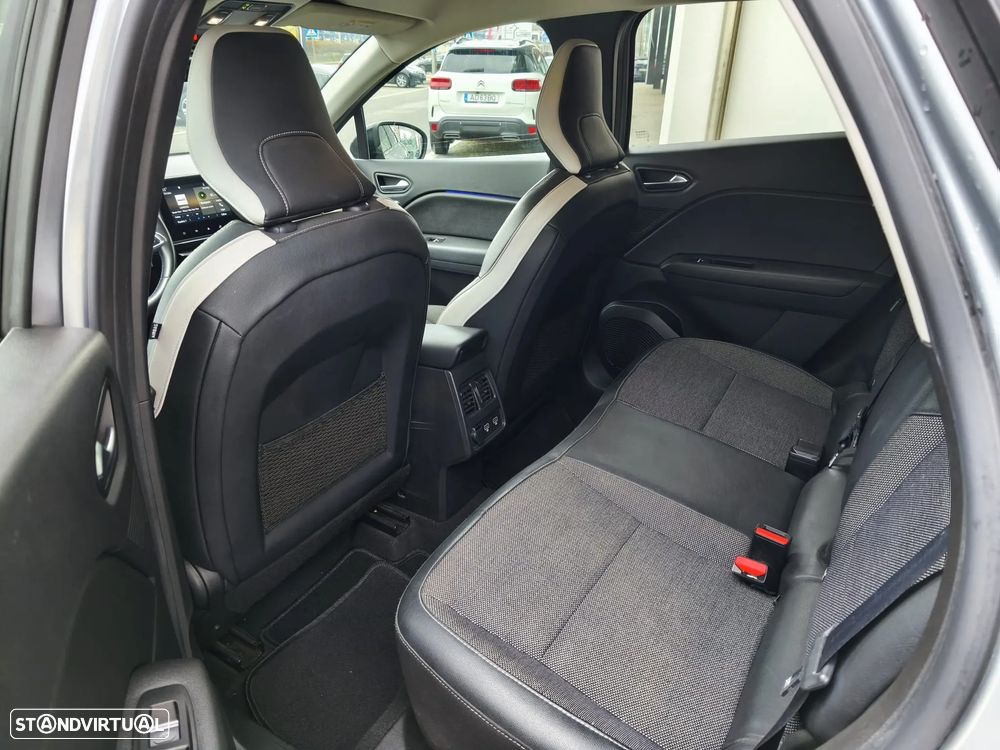 Renault Captur 1.3 TCe Exclusive EDC - 8