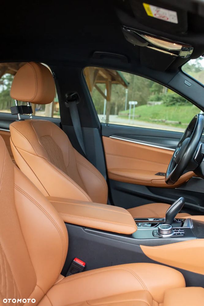 BMW Seria 5 - 11