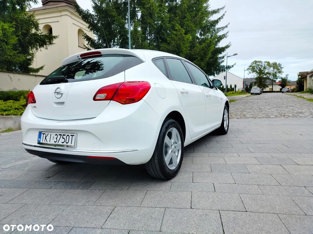 Opel Astra IV 1.6 Active - 12