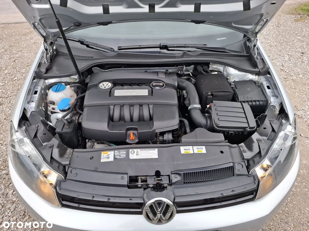 Volkswagen Golf 1.6 Team - 15