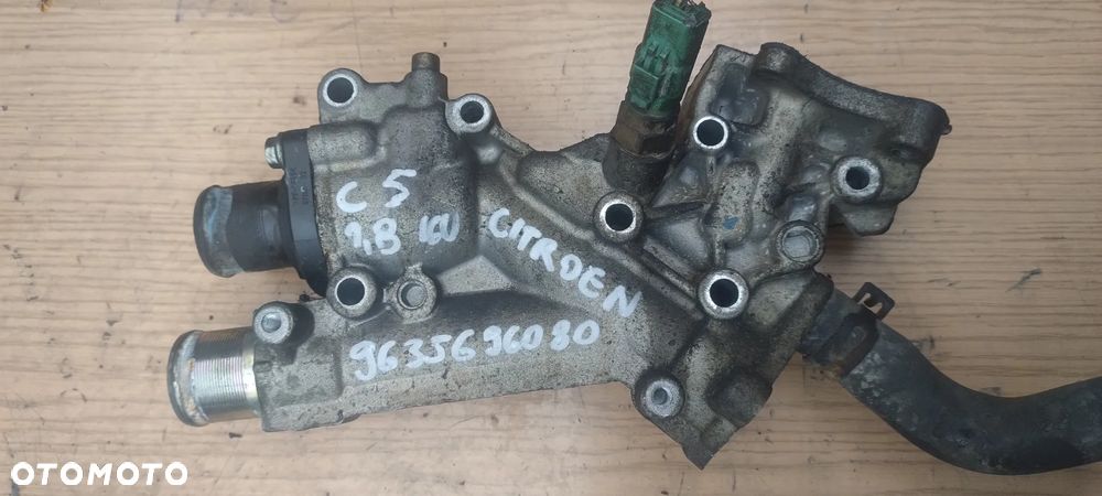 CITROEN C5 1,8 16V xsara picasso 2,0 peugeot obudowa termostatu 9635696080 - 1