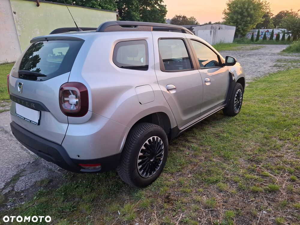 Dacia Duster 1.6 SCe Blackshadow 4x4 S&S - 3