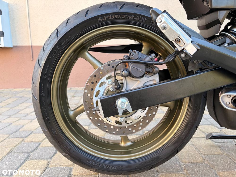Yamaha XJ - 28