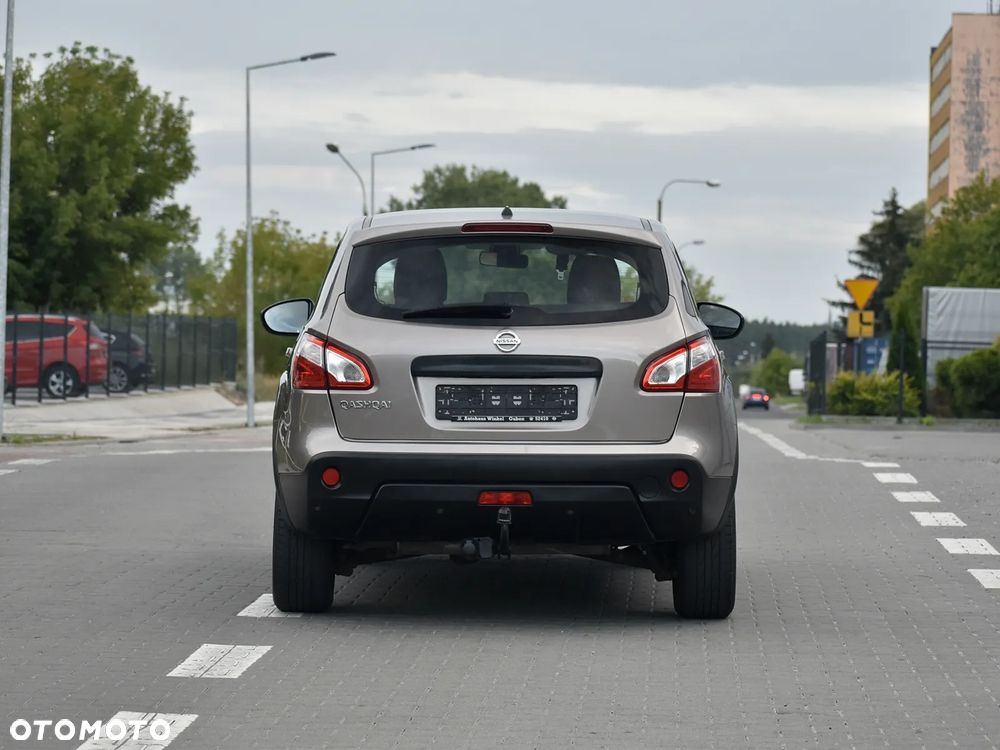 Nissan Qashqai - 11