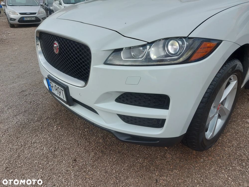 Jaguar F-Pace 3.0 V6 AWD Prestige - 30