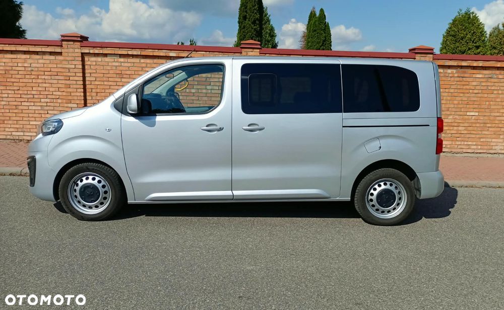 Peugeot Traveller L1 2.0 EAT6 Business - 5