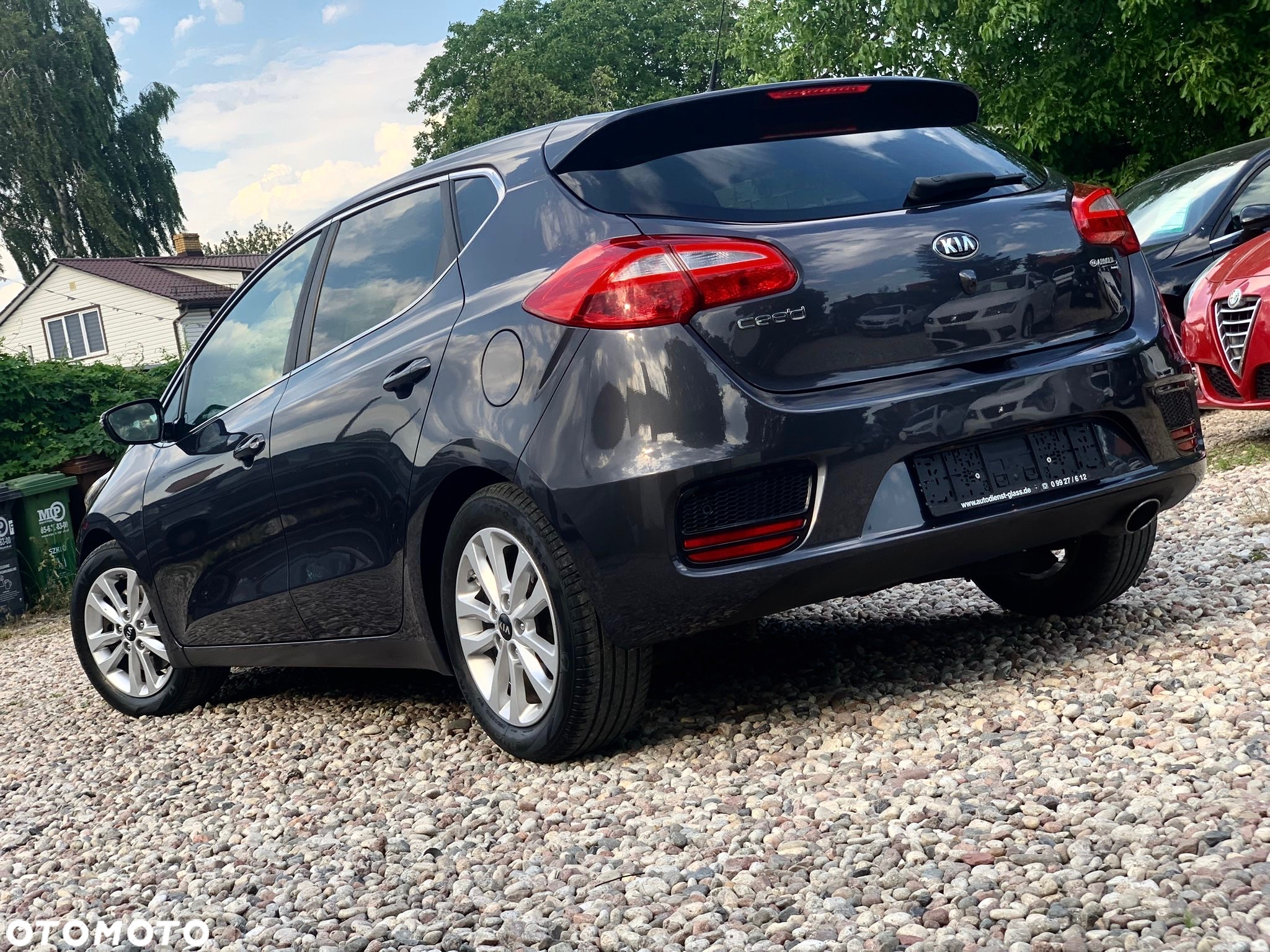 Kia Ceed 1.6 GDI DCT SW Platinum Edition - 4