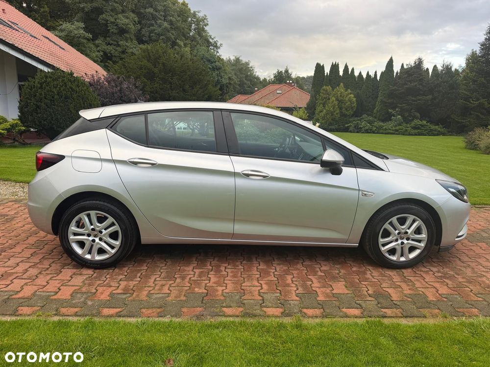 Opel Astra - 4