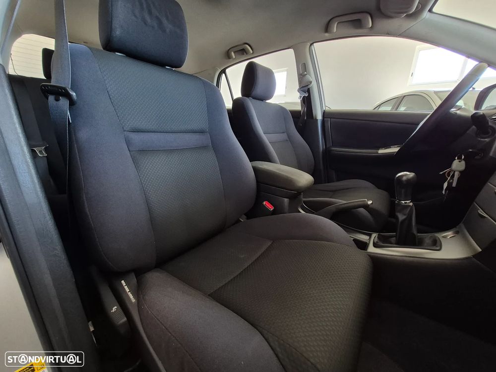 Toyota Corolla 1.4 VVT-i Sol - 11