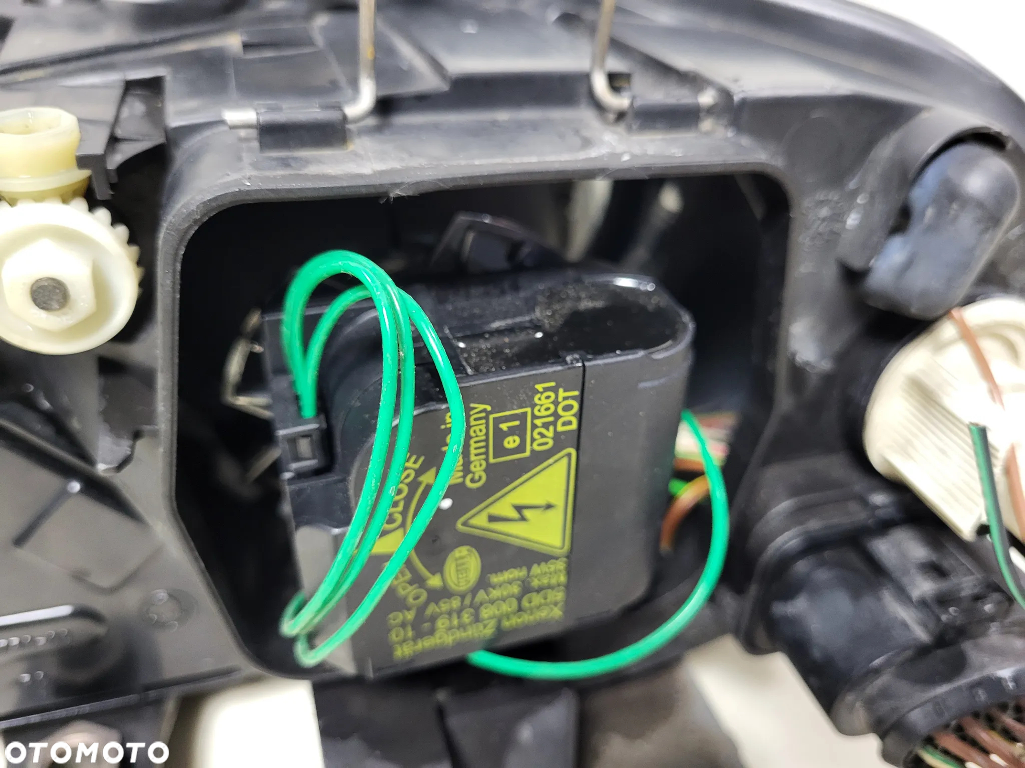 SKODA SUPERB I BI XENON 01-08 PRZEDNIA LAMPA PRAWA KOMPLETNA EU - 8