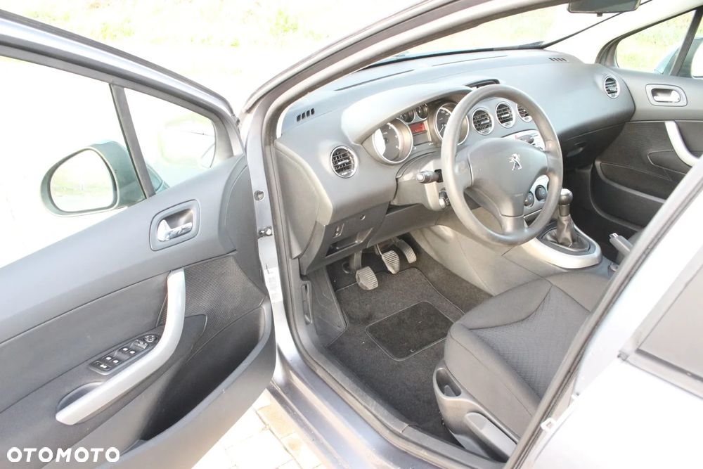 Peugeot 308 1.6 HDi Access - 25