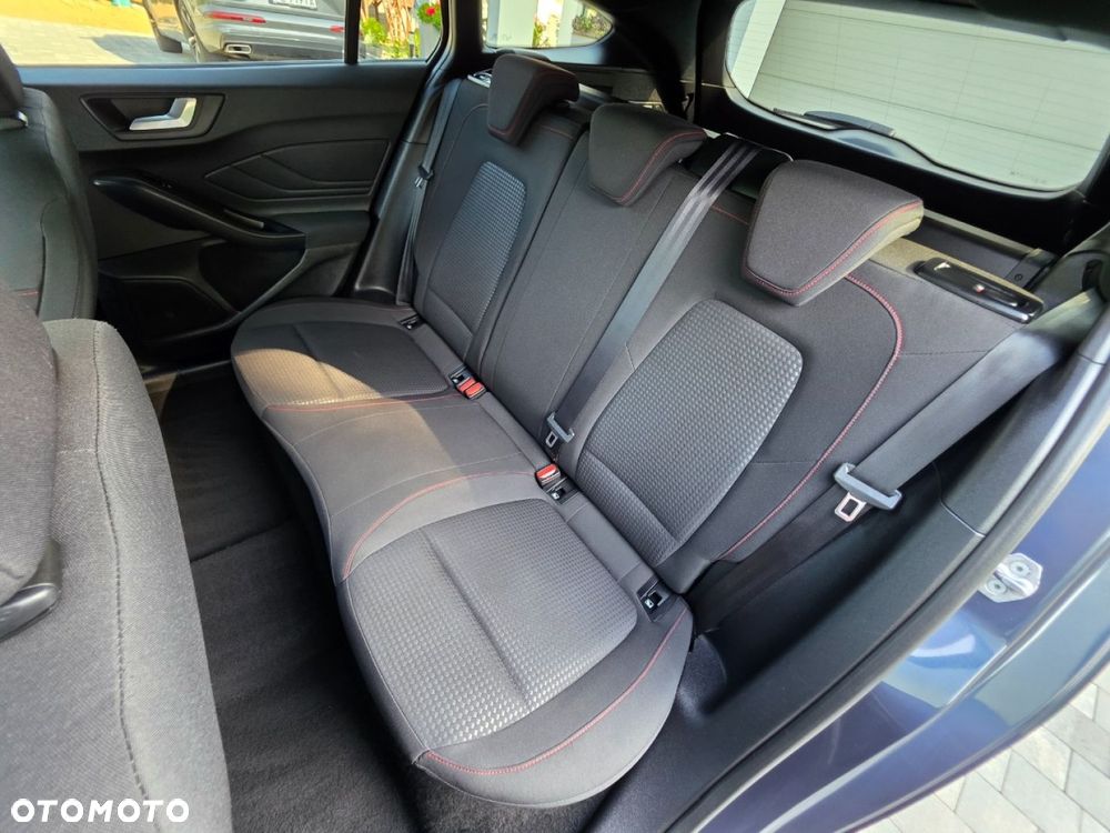 Ford Focus - 20