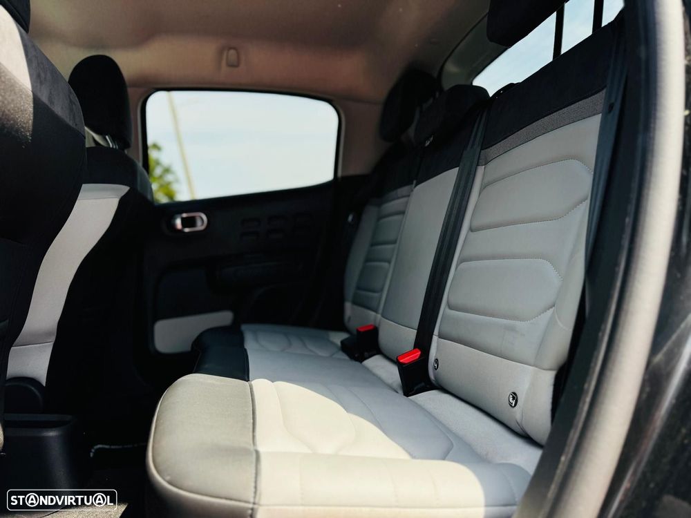 Citroën C3 1.2 PureTech Elle EAT6 - 17