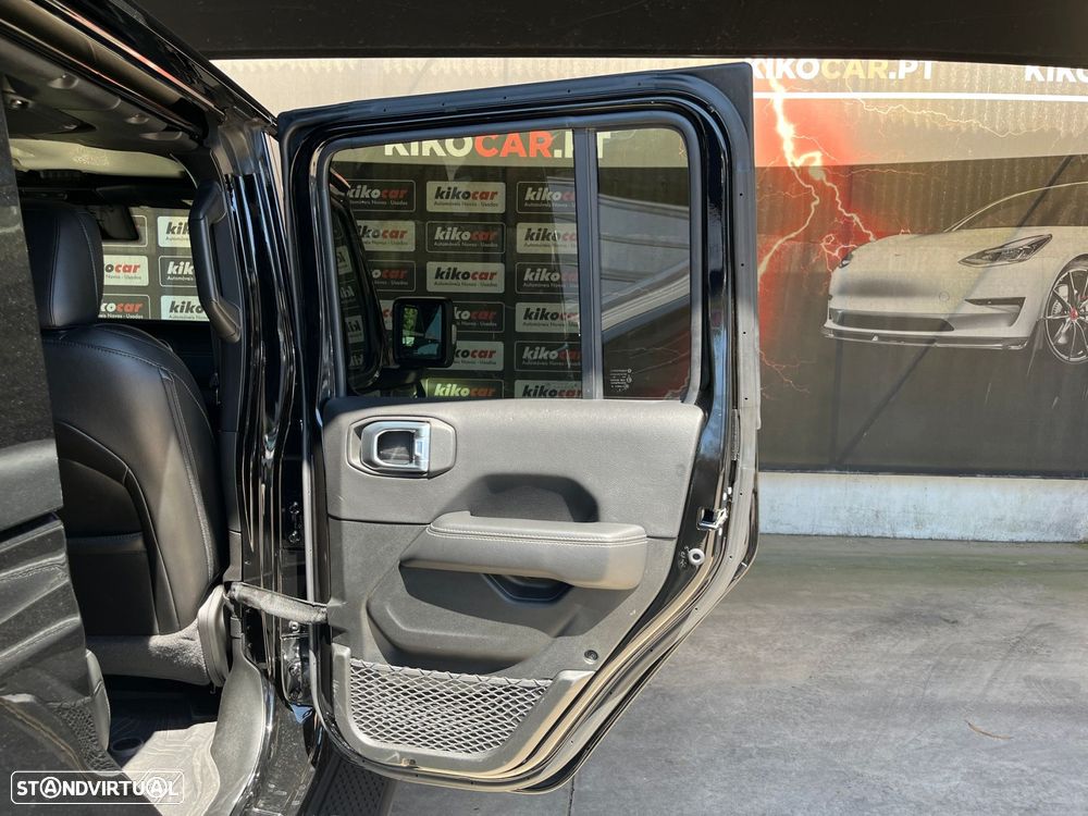 Jeep Gladiator 3.0 CRD Overland AT8 - 53