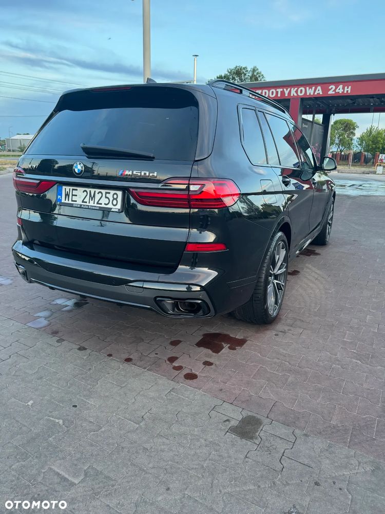 BMW X7 M50d sport - 15