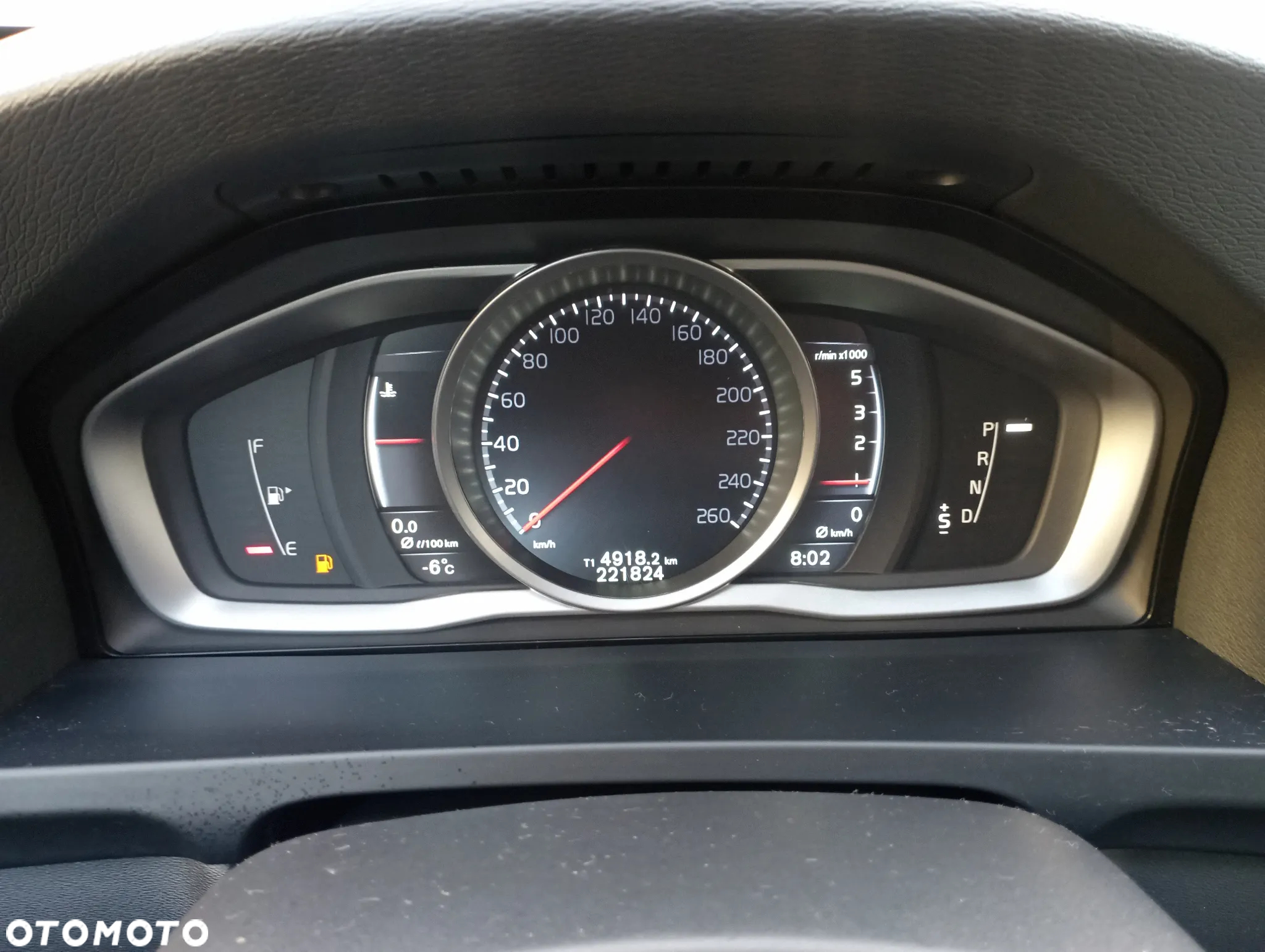 Volvo V60 D4 Drive-E Ocean Race - 13
