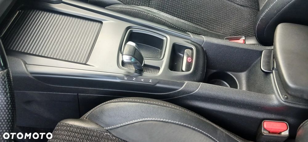 Citroën C4 e-HDi 115 ETG6 Exclusive - 13