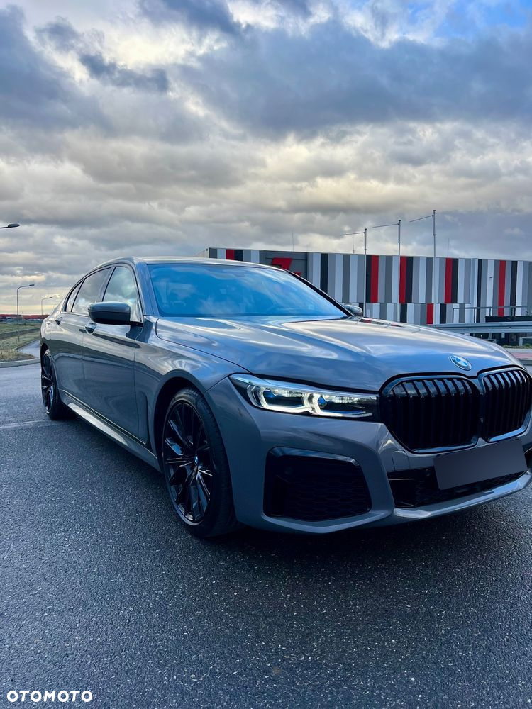 BMW Seria 7 750Li xDrive - 3