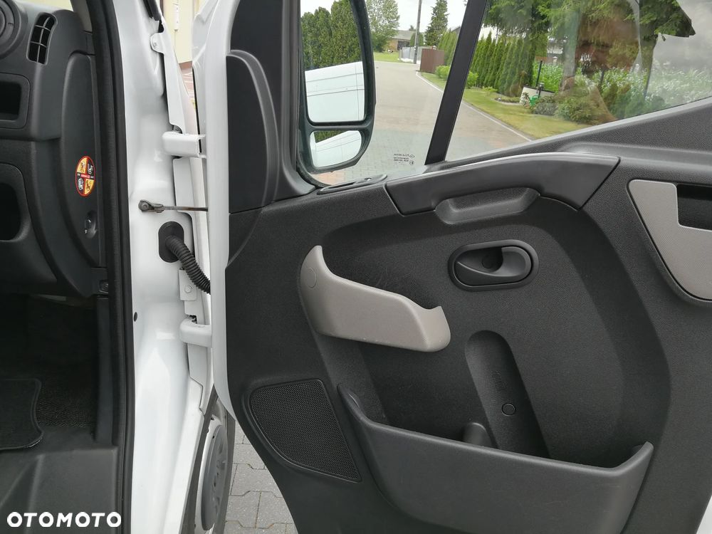 Renault Master - 10