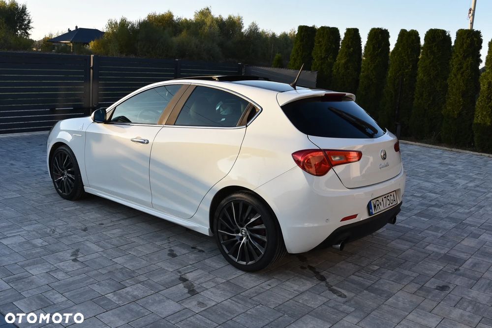 Alfa Romeo Giulietta 1.8 TBi 16V Quadrifoglio Verde - 29