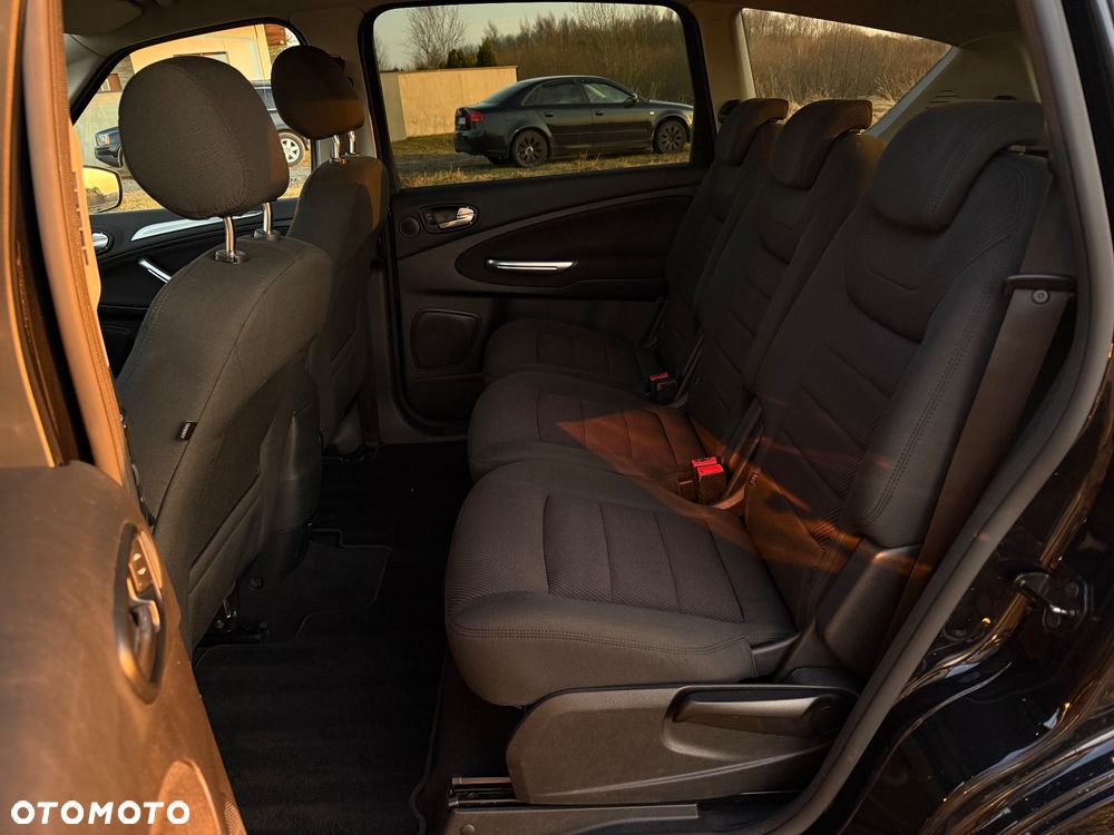 Ford S-Max 2.0 TDCi DPF Titanium - 24