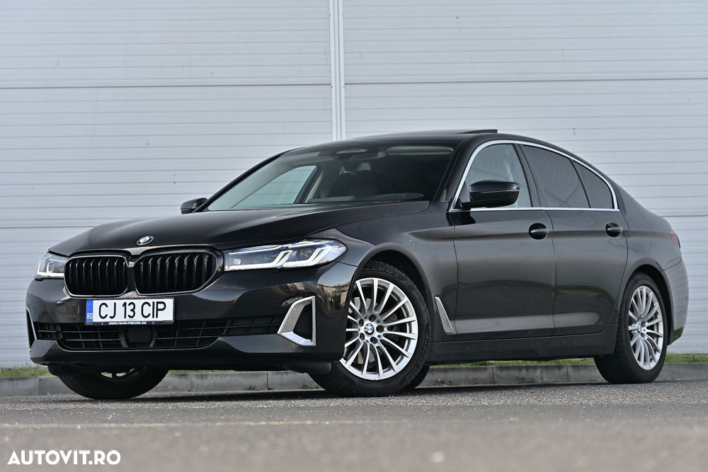 BMW Seria 5 520d Efficient Dynamics Edition Aut. Luxury Line - 7