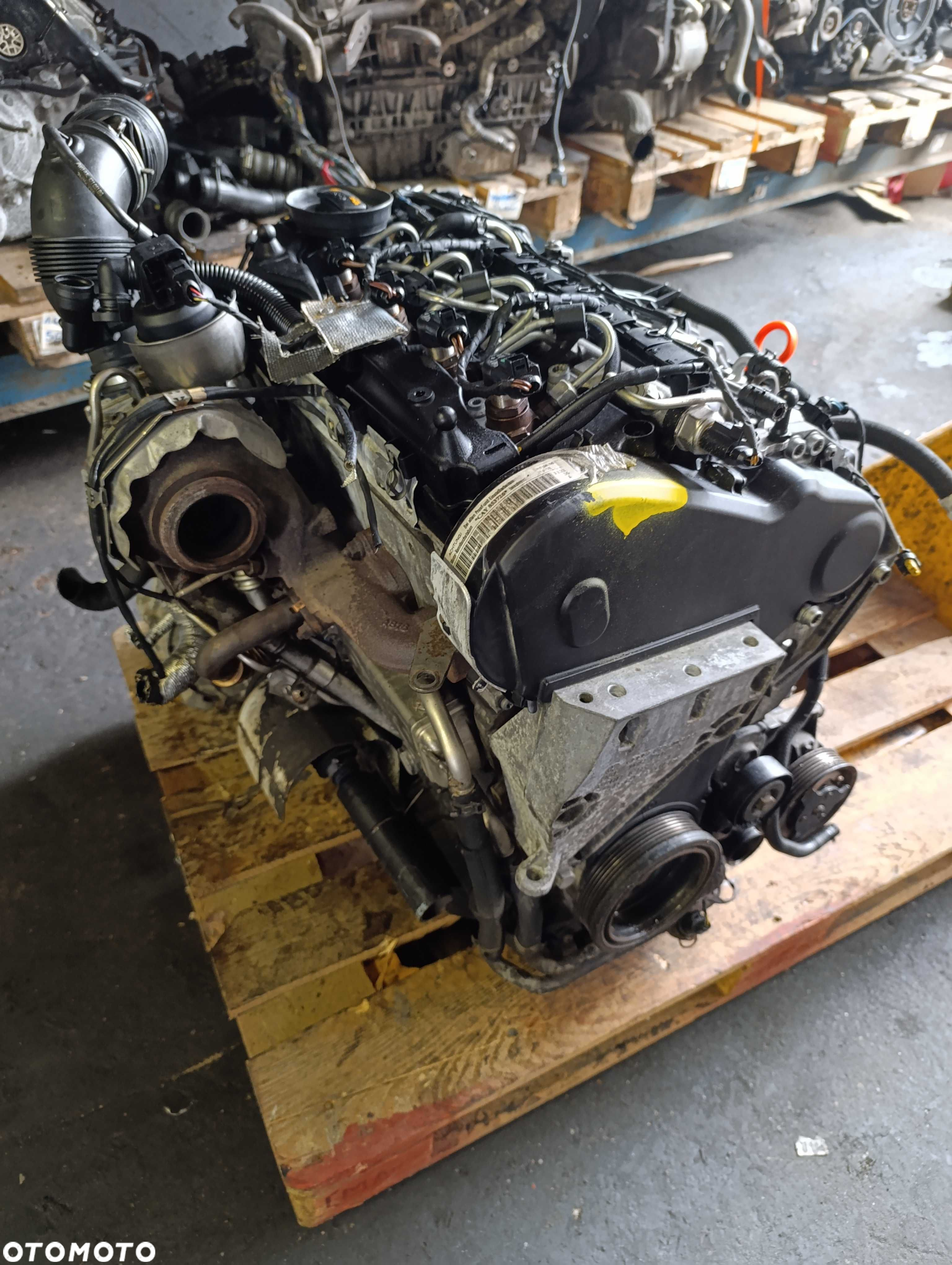 Silnik 1.6 TDI Cay Termostat wewnętrzny Vw Golf Caddy Passart Audi - 3