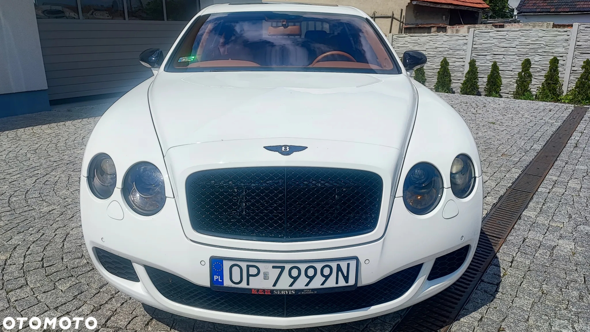 Bentley Flying Spur Continental - 10