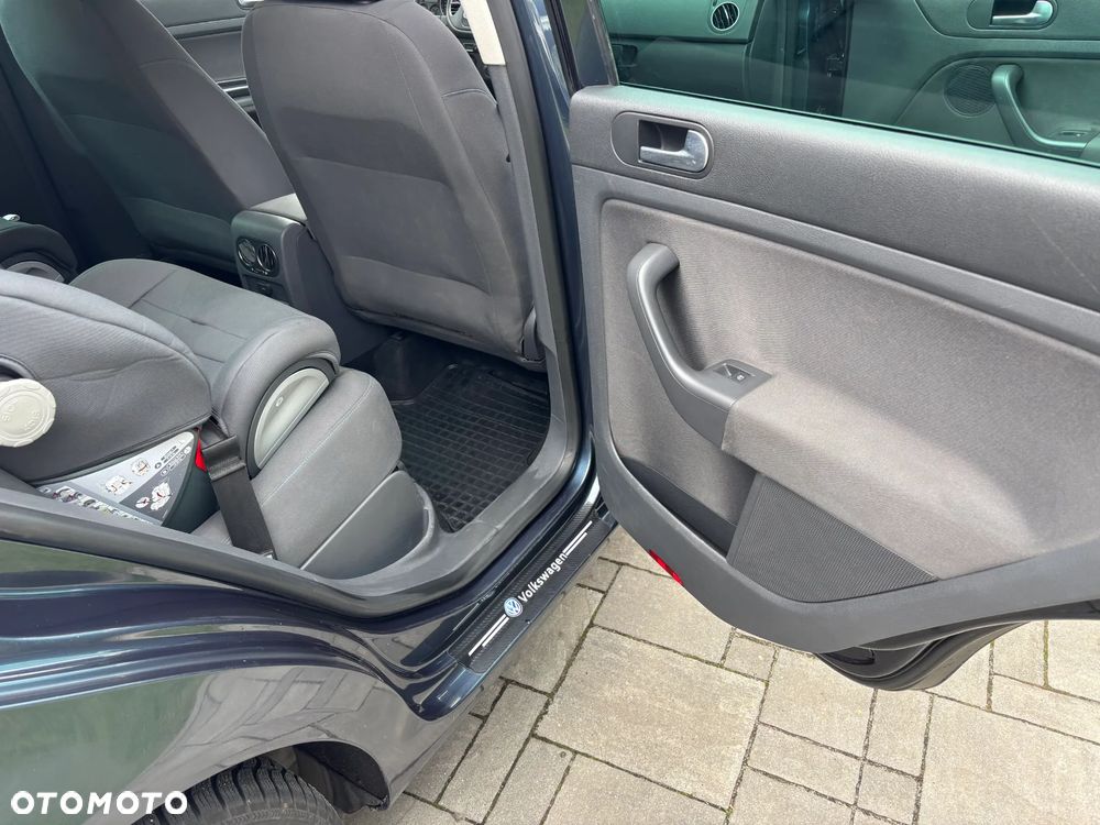 Volkswagen Golf Plus 1.9 TDI Tour - 16