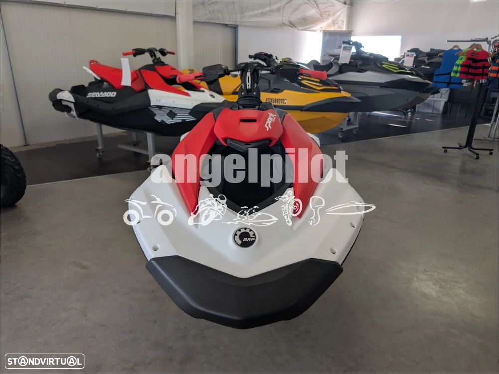 Sea-Doo Spark Trixx 900 HO Ace 1 Up - 2