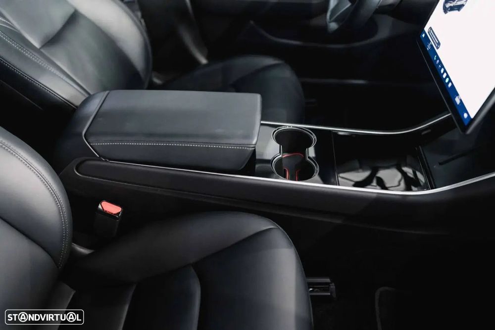 Tesla Model 3 AWD Dual Motor Performance - 11