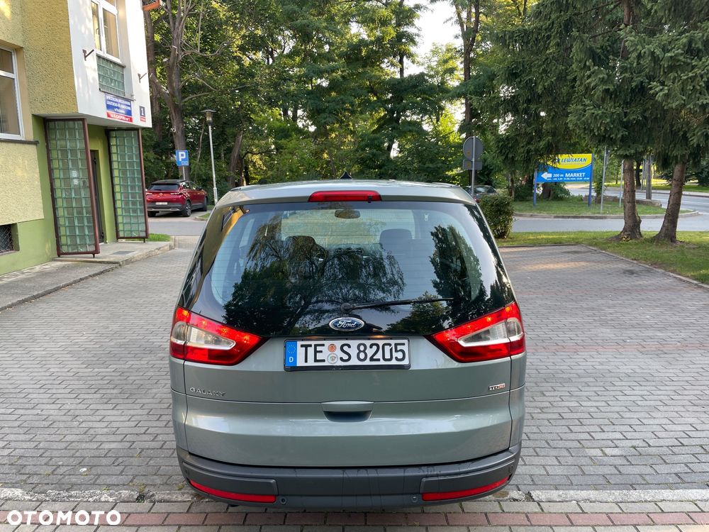 Ford Galaxy 2.0 TDCi Ambiente - 5