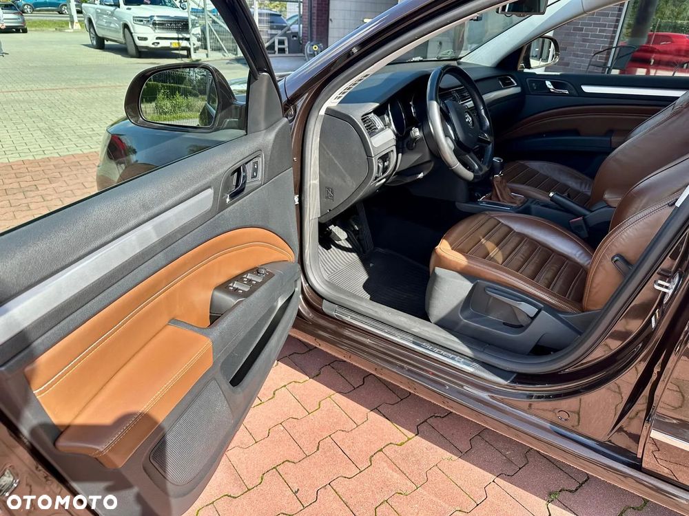 Skoda Superb - 13