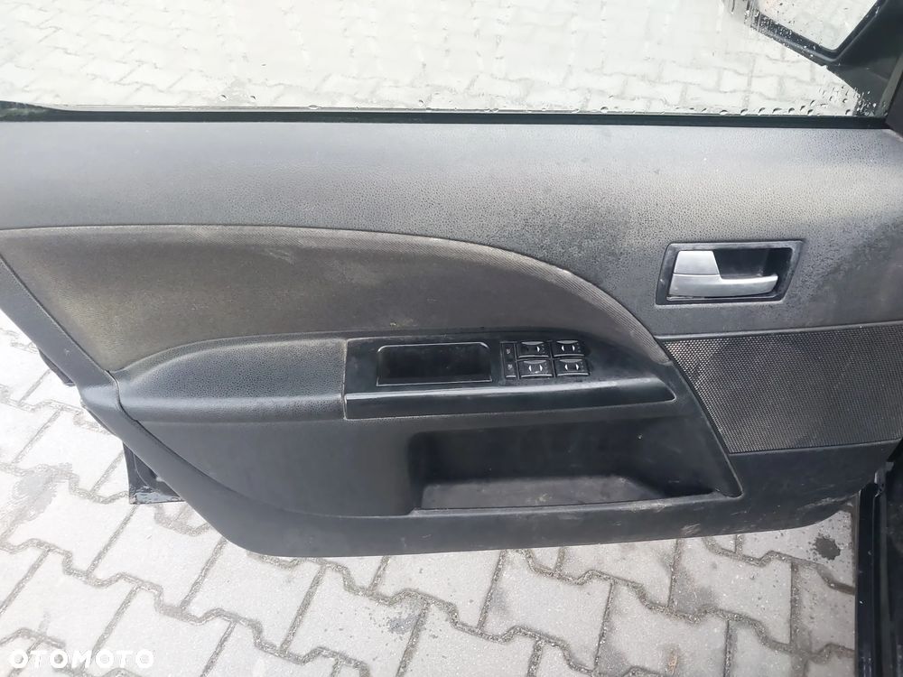 Ford Mondeo Mk3 HB III silnik kompletny 2.0 Duratec-HE 145KM CJBB CJBA alternator listwa wtryskowa cewka pompa skrzynia biegów sprzęgło drzwi maska klapa zderzak błotnik kolor G0 czarny Panther Black przepustnica kolektor maglownica wspomaganie sterownik moduł panel wyświetlacz stacyjka mcperson belka sanki zwrotnica felga szyba klamka zamek zacisk osłona przewód lampa reflektor lusterko osłona grill hak holowniczy fotel boczek lewarek Hatchback Sedan NA CZĘŚCI WSZYSTKIE CZĘŚCI - 13