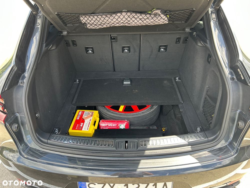 Porsche Macan - 16