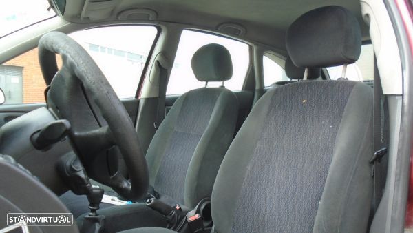 Para Peças Ford Focus (Daw, Dbw) - 7