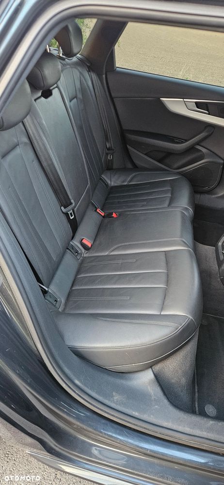 Audi A4 Avant 40 TDI Quattro S Line S tronic - 23