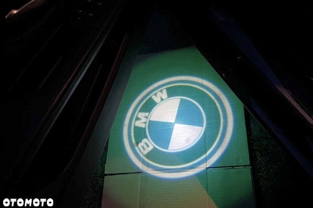 BMW Seria 5 520i - 31