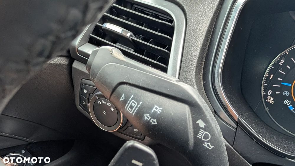 Ford Mondeo 2.0 TDCi ST-Line PowerShift - 24